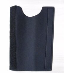 Alternative view of Tail quard for mini horse