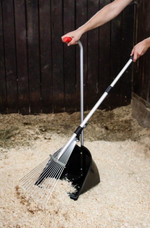 Manure Scraper with telescopic handle - Image 4